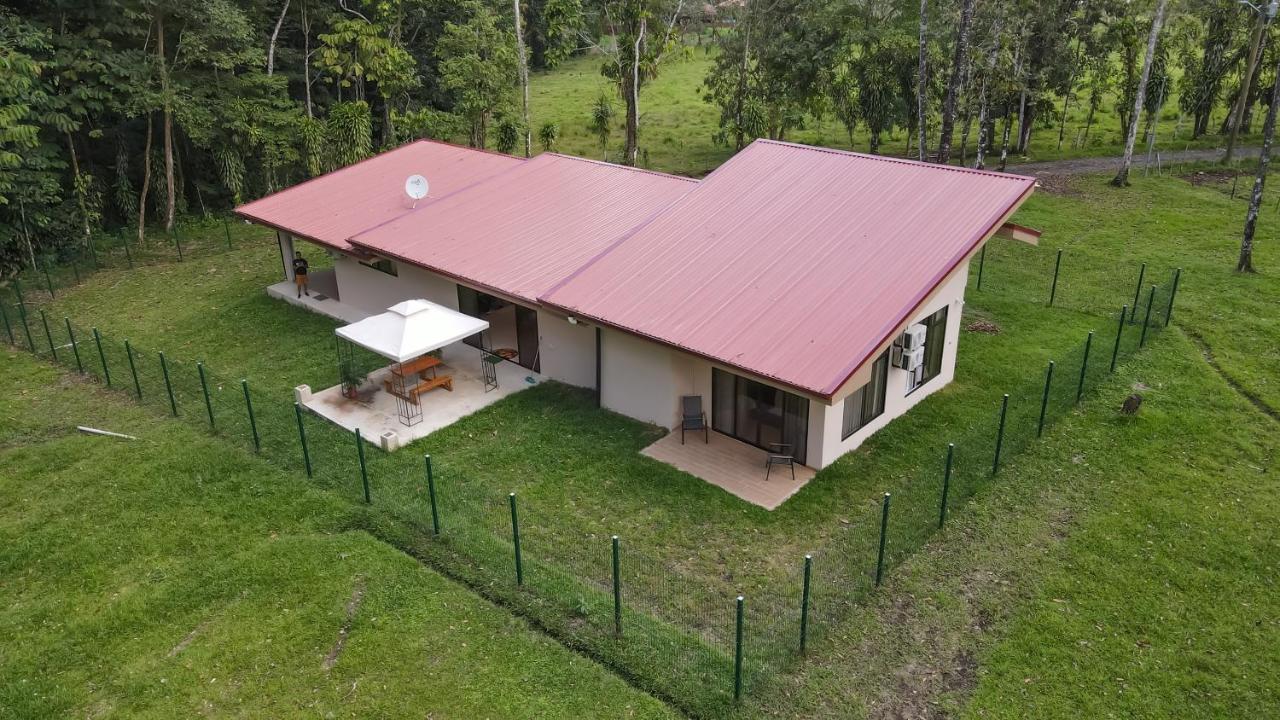 River Paradise Villa With Private Jacuzzi La Fortuna Exterior foto